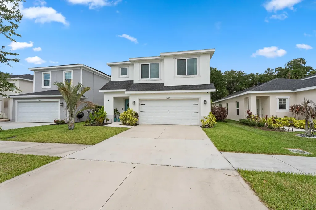 9409 SW Ligorio Way Port St Lucie FL 34987