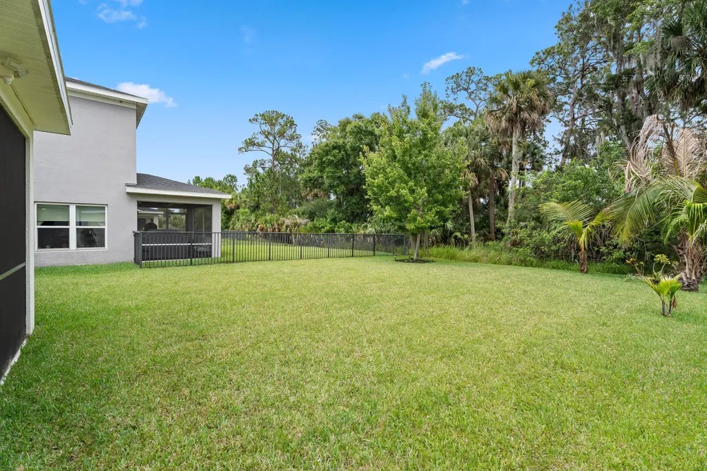 9409 SW Ligorio Way Port St Lucie FL 34987
