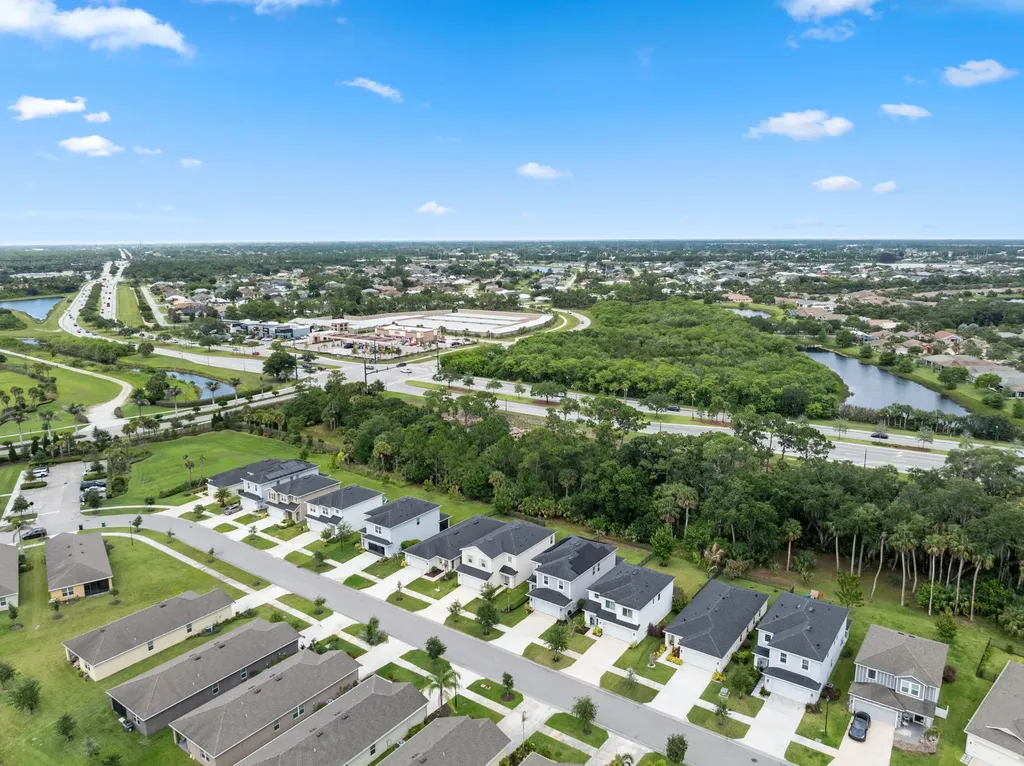 9409 SW Ligorio Way Port St Lucie FL 34987