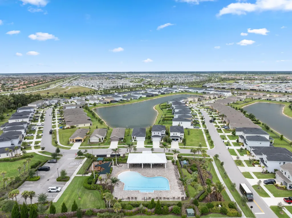 9409 SW Ligorio Way Port St Lucie FL 34987