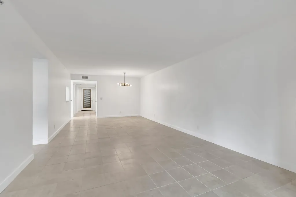 15364 Lakes Of Delray Boulevard Delray Beach FL 33484