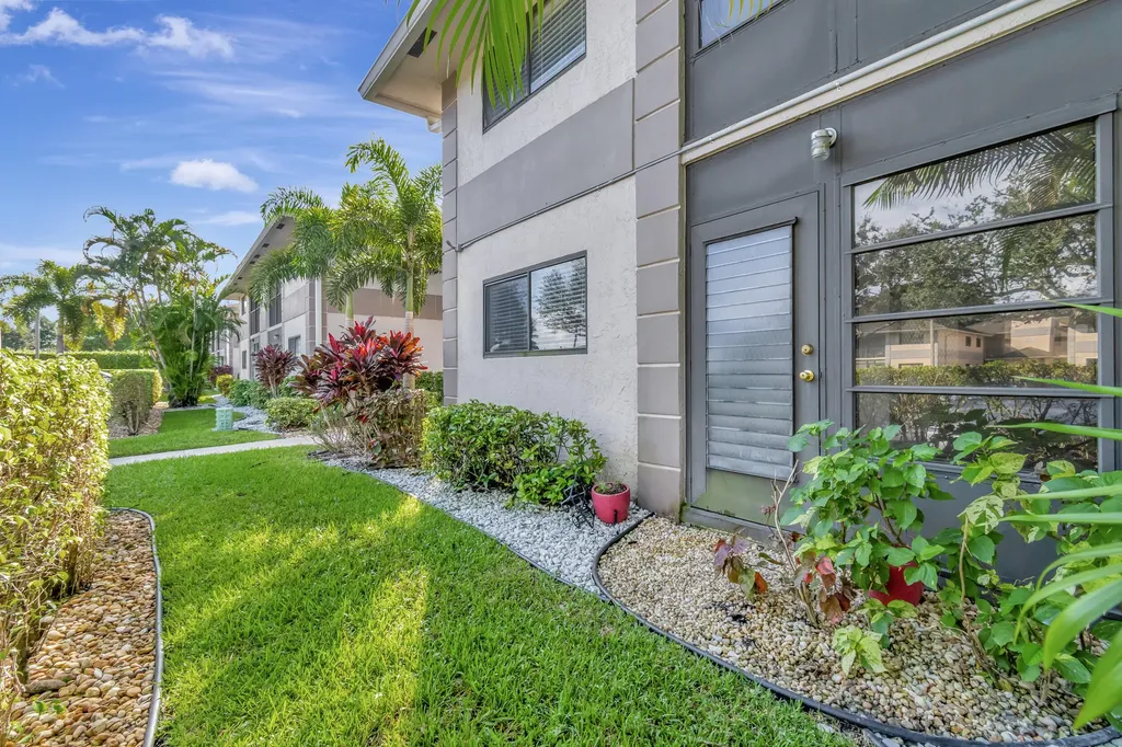 15364 Lakes Of Delray Boulevard Delray Beach FL 33484