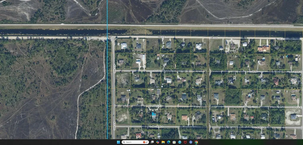 93 Road Road N The Acreage FL 33470