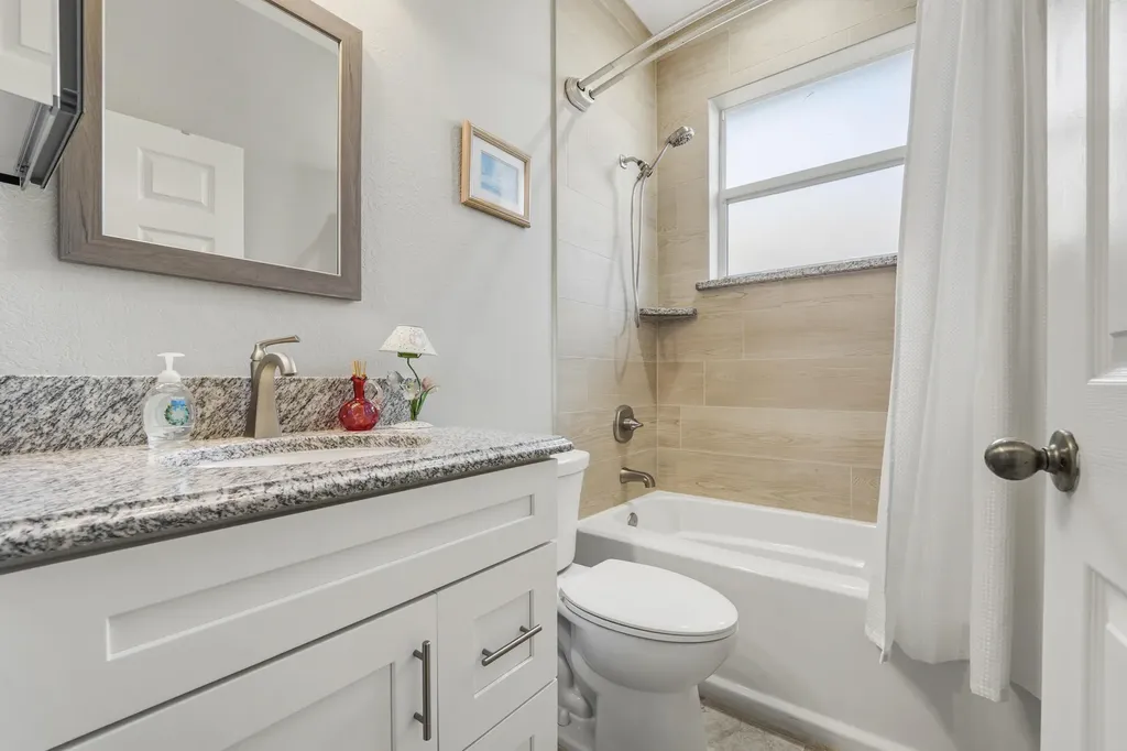 3198 SE Carrick Green Court Port St Lucie FL 34952