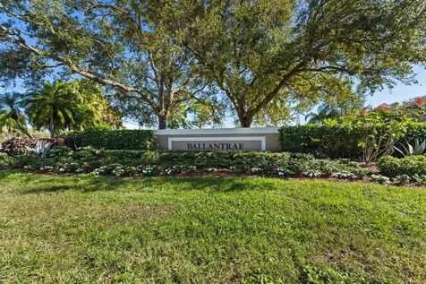 3198 SE Carrick Green Court Port St Lucie FL 34952