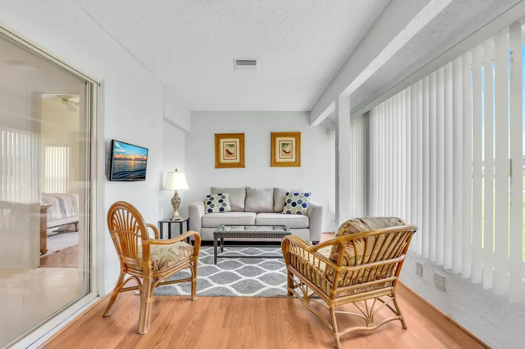 10201 Canoe Brook Circle Boca Raton FL 33498