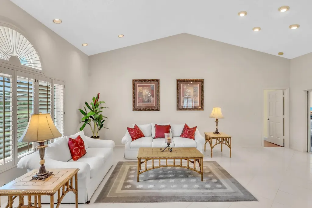 10201 Canoe Brook Circle Boca Raton FL 33498