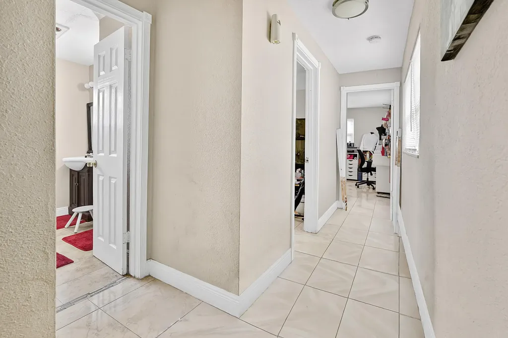 5801 NW 14th Court Sunrise FL 33313