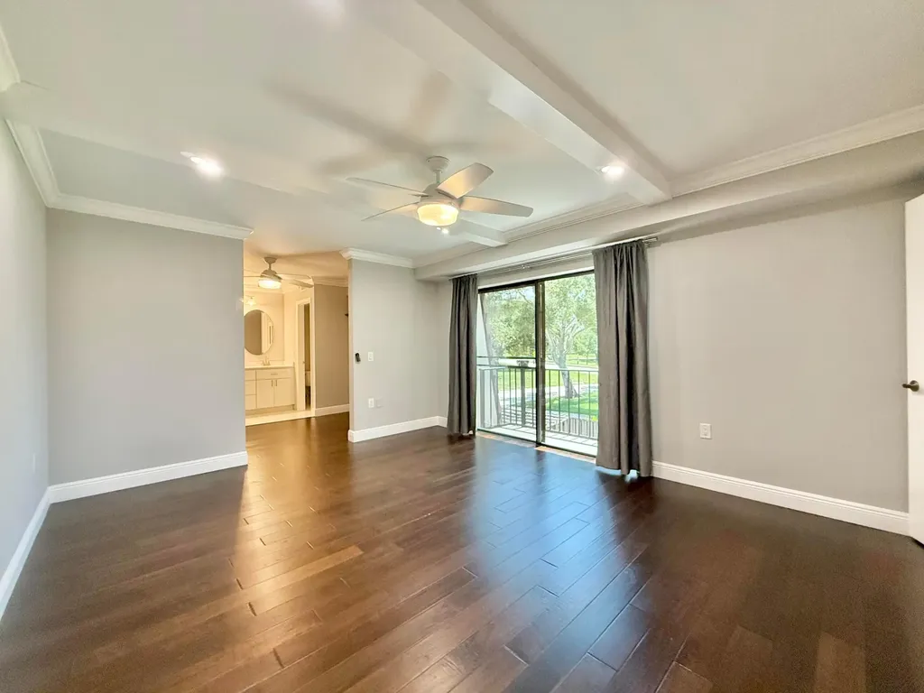 201 2nd Lane Palm Beach Gardens FL 33418