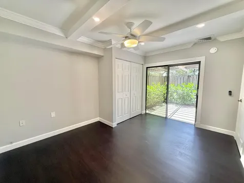 201 2nd Lane Palm Beach Gardens FL 33418