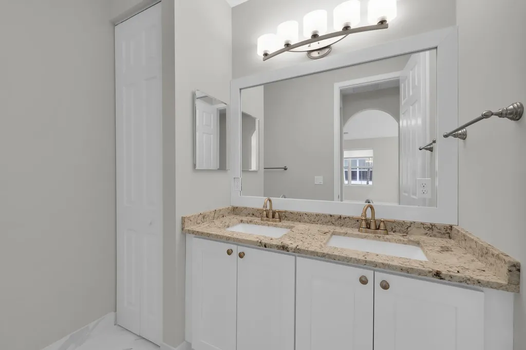 3032 Princeton Lane Palm Beach Gardens FL 33418