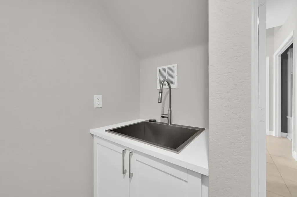 3032 Princeton Lane Palm Beach Gardens FL 33418