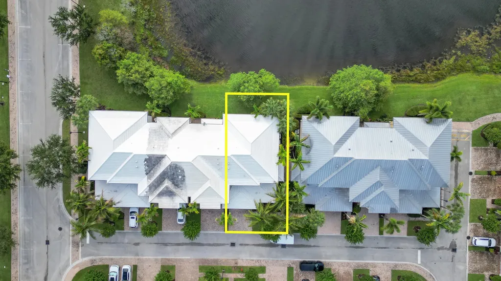 3032 Princeton Lane Palm Beach Gardens FL 33418