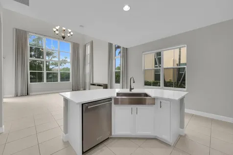 3032 Princeton Lane Palm Beach Gardens FL 33418