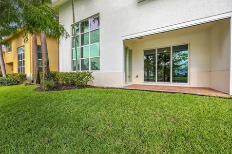 3032 Princeton Lane Palm Beach Gardens FL 33418