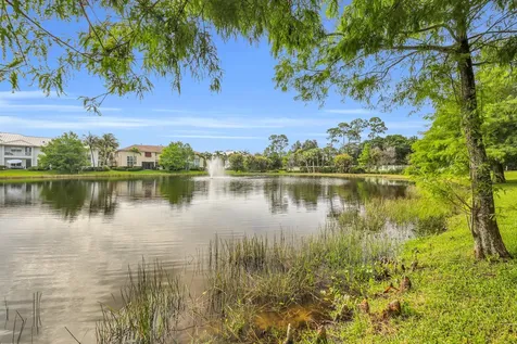 3032 Princeton Lane Palm Beach Gardens FL 33418
