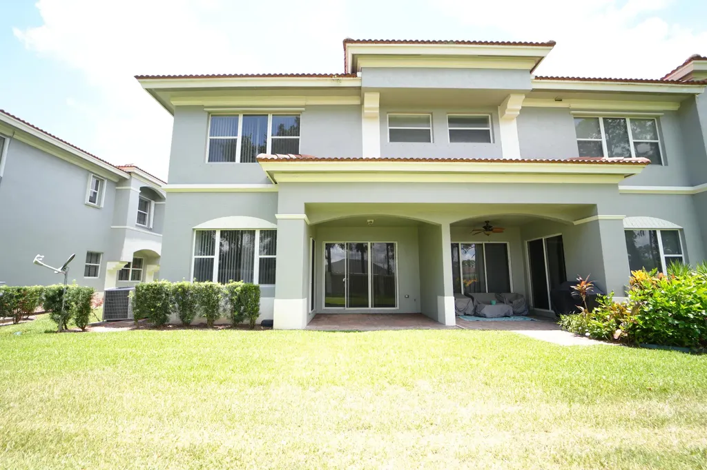 2202 SW Cape Cod Drive Port St Lucie FL 34953