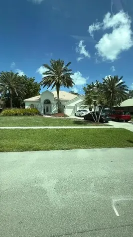4447 Hunting Trail Lake Worth FL 33467