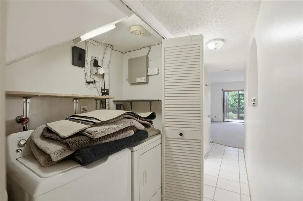 275 Jacaranda Drive Plantation FL 33324