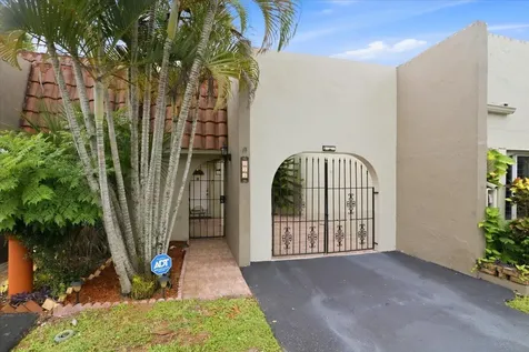 275 Jacaranda Drive Plantation FL 33324
