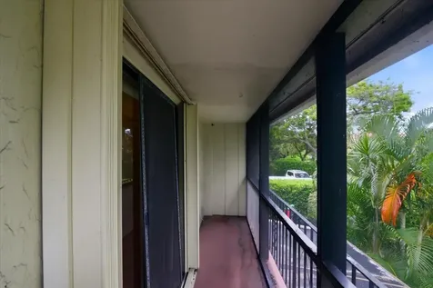 275 Jacaranda Drive Plantation FL 33324