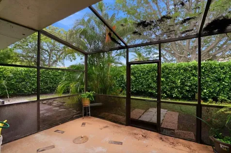 275 Jacaranda Drive Plantation FL 33324