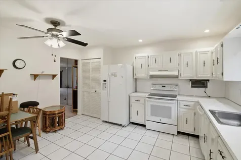 275 Jacaranda Drive Plantation FL 33324