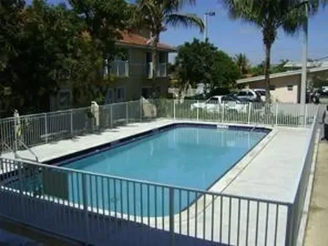 2080 NE 167th Street North Miami Beach FL 33162
