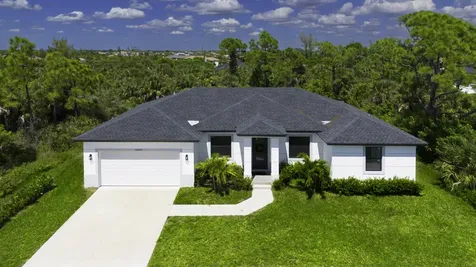 15245 Brainbridge Circle Port Charlotte FL 33981