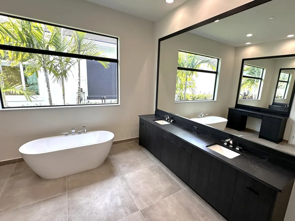 9116 Coral Isle Circle Palm Beach Gardens FL 33412