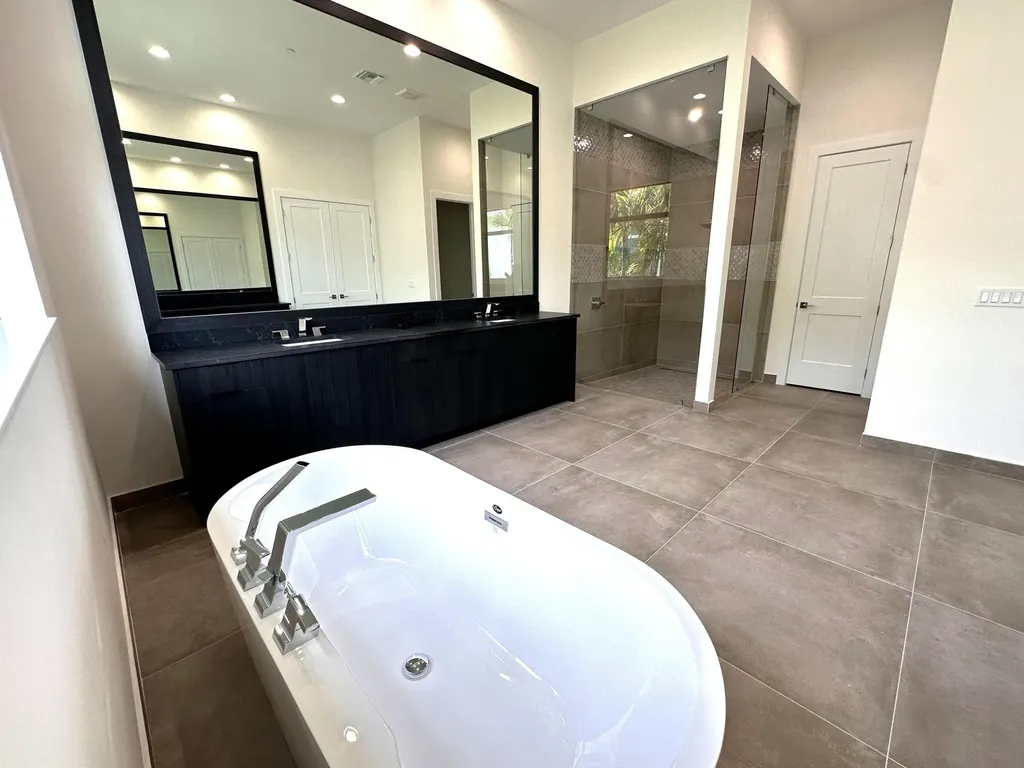 9116 Coral Isle Circle Palm Beach Gardens FL 33412