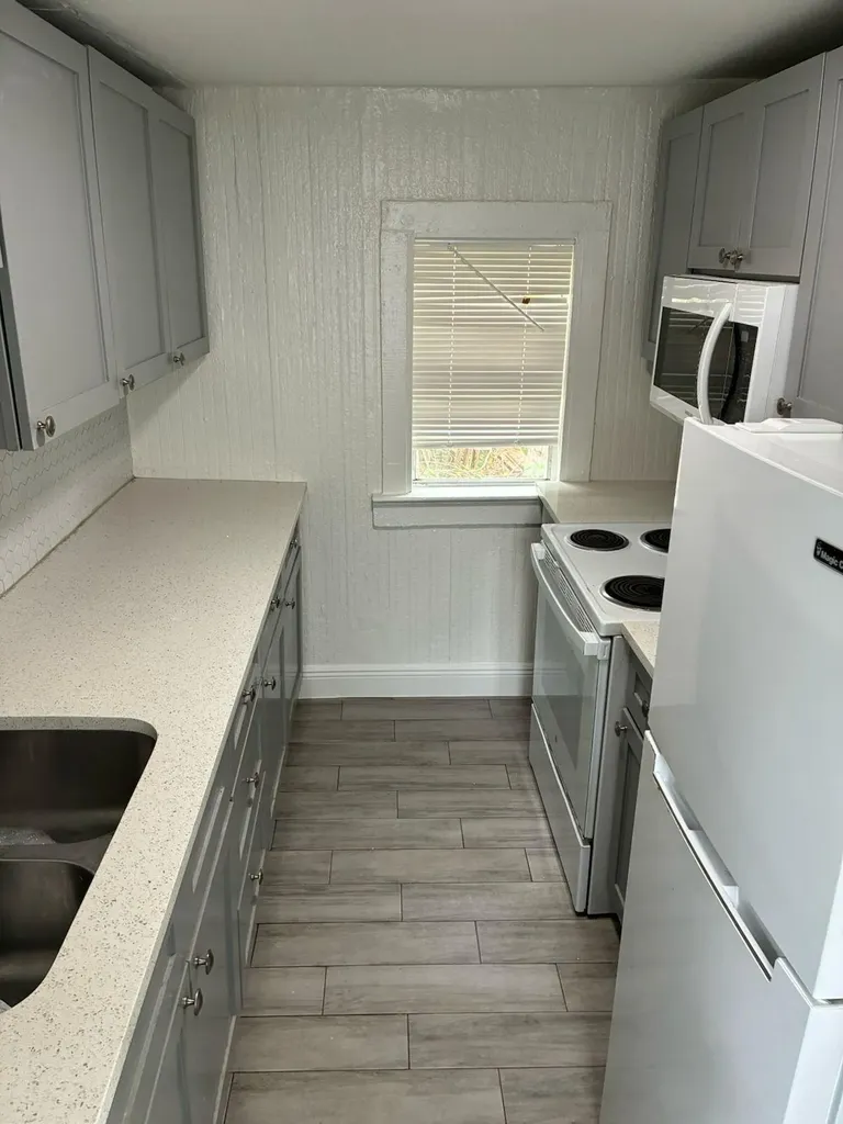 912 8th Street West Palm Beach FL 33401