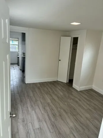 912 8th Street West Palm Beach FL 33401