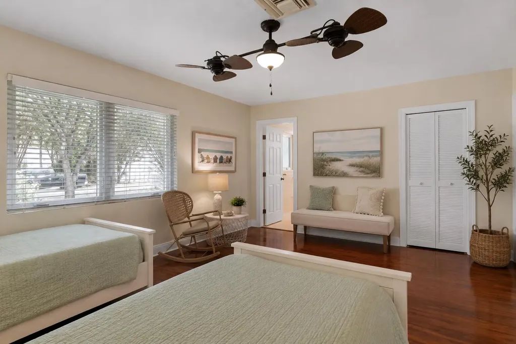 3240 Lakeview Drive Pompano Beach FL 33062