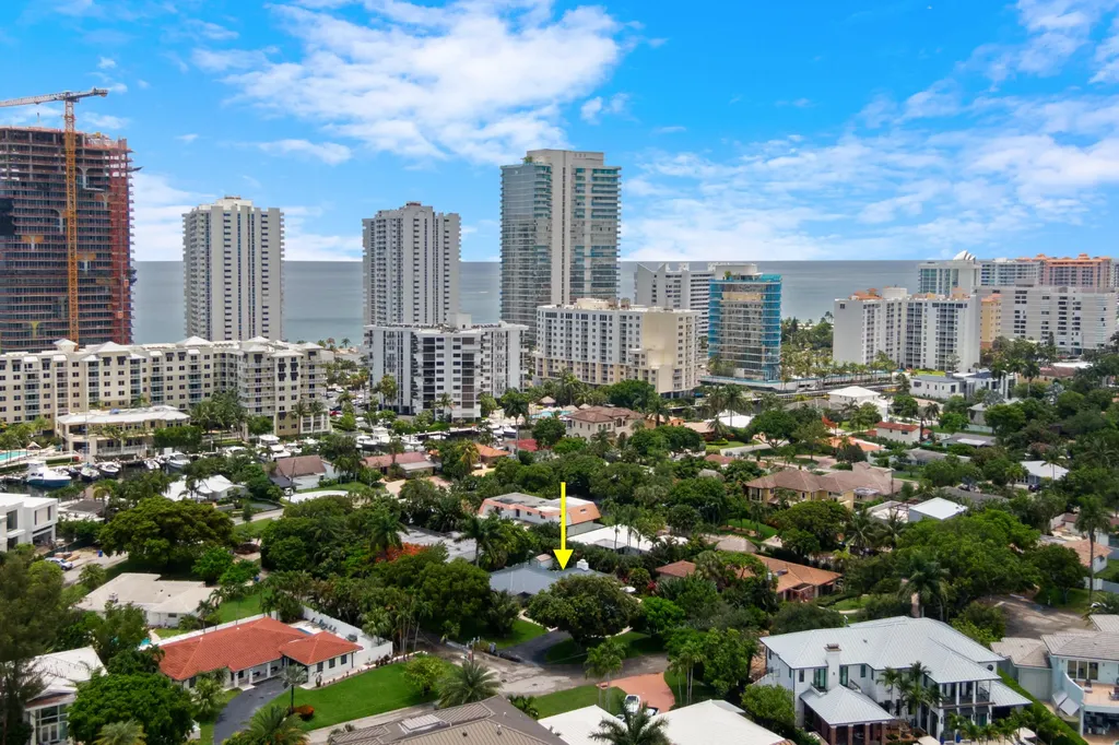 3240 Lakeview Drive Pompano Beach FL 33062