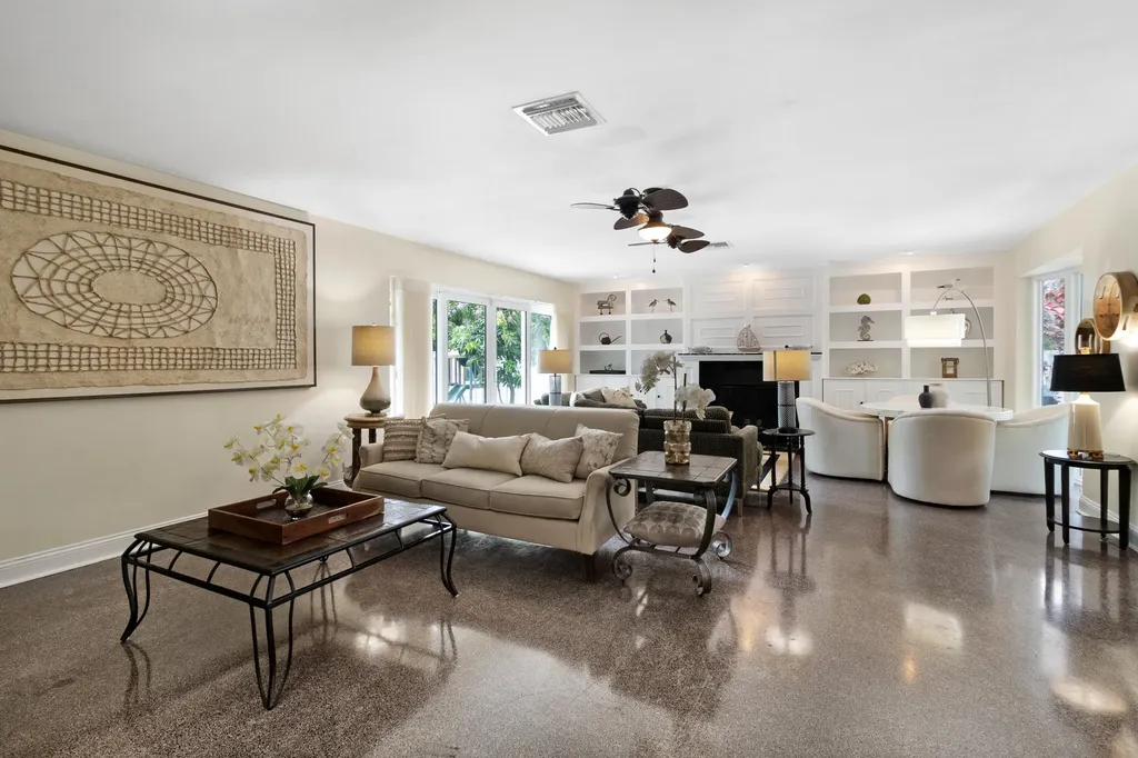 3240 Lakeview Drive Pompano Beach FL 33062