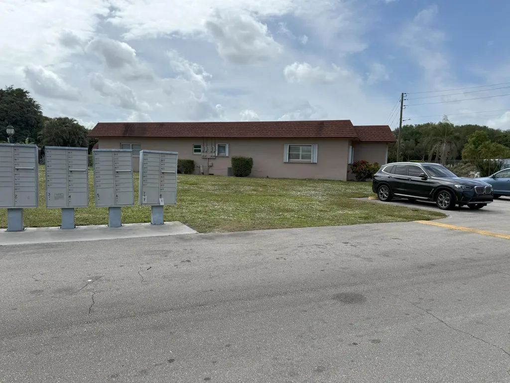 1918 Palmland Drive Boynton Beach FL 33436