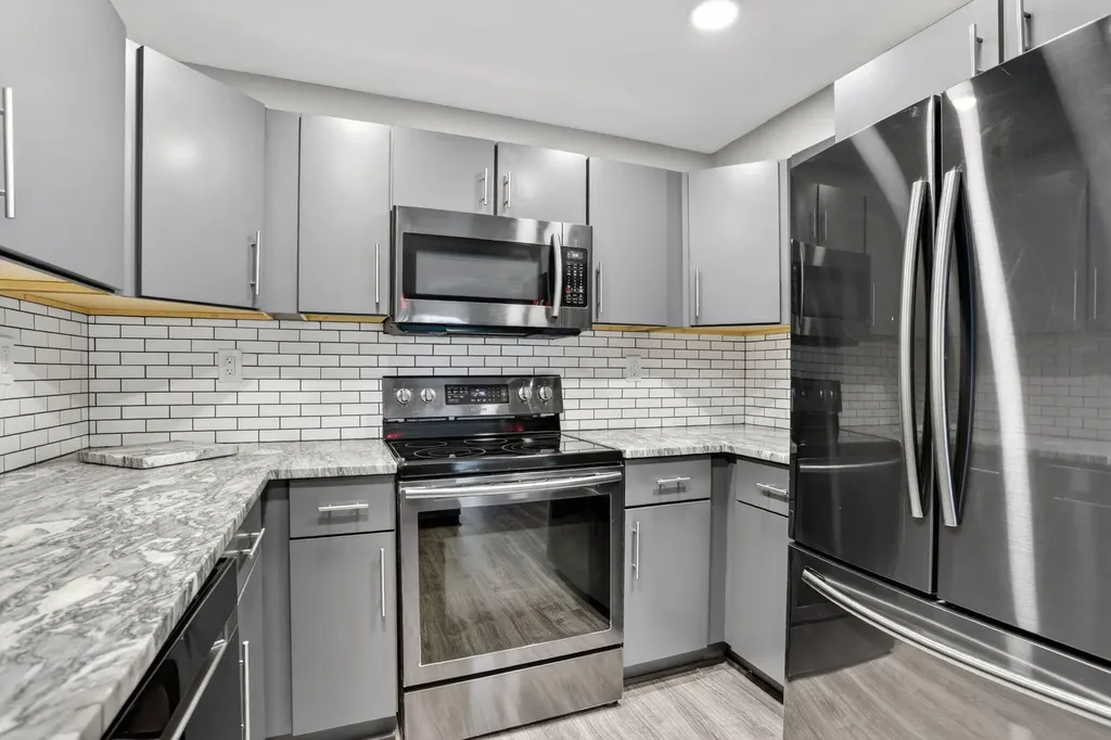 770 SE 2nd Avenue Deerfield Beach FL 33441