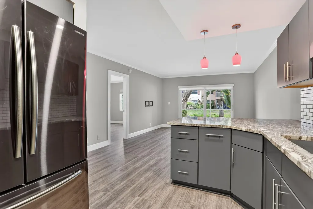 770 SE 2nd Avenue Deerfield Beach FL 33441