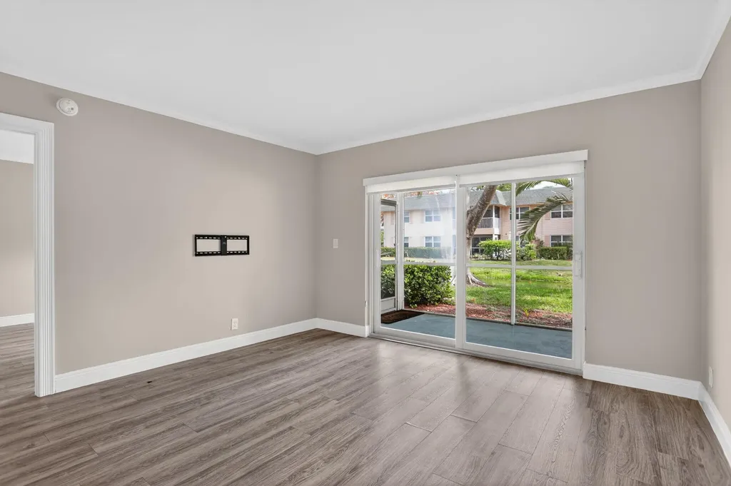 770 SE 2nd Avenue Deerfield Beach FL 33441