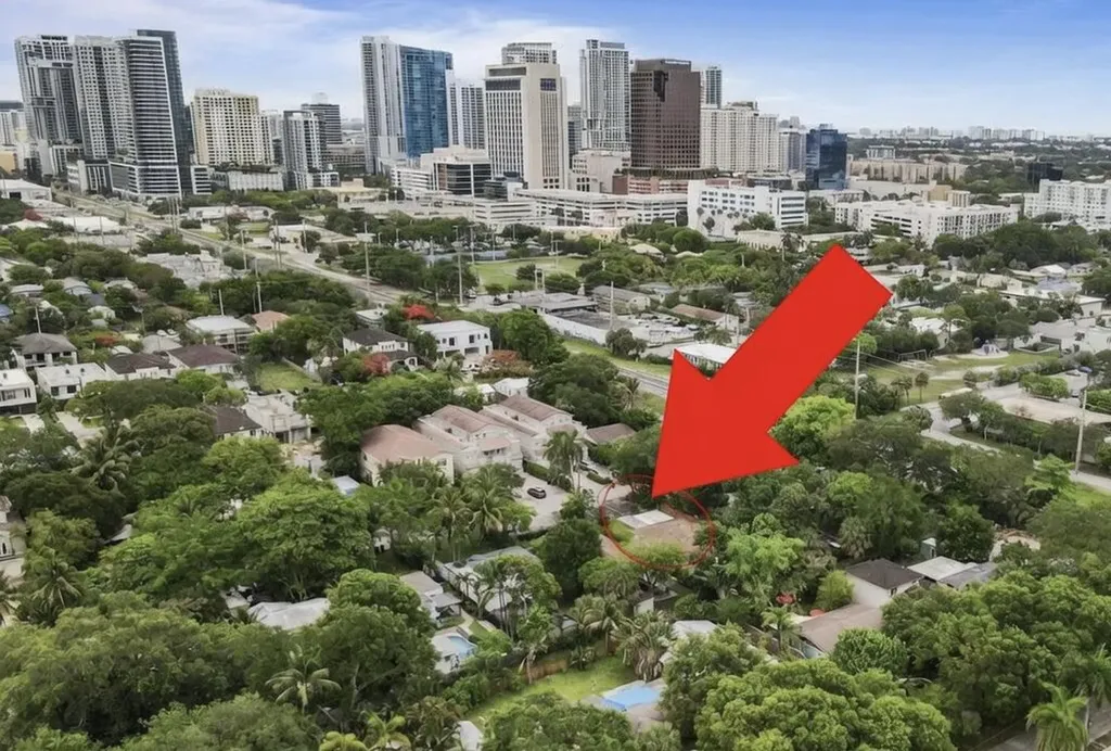 210 SW 11th Street Fort Lauderdale FL 33315