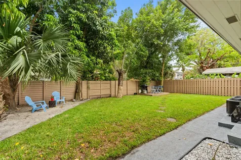 210 SW 11th Street Fort Lauderdale FL 33315