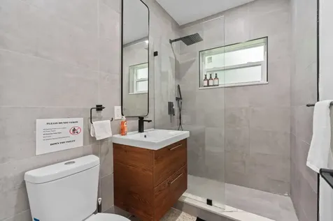 210 SW 11th Street Fort Lauderdale FL 33315
