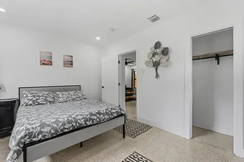 210 SW 11th Street Fort Lauderdale FL 33315
