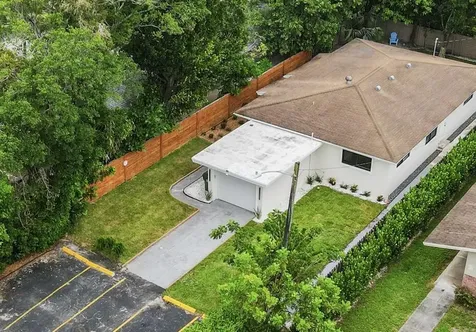 210 SW 11th Street Fort Lauderdale FL 33315