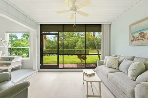 6786 SE Yorktown Drive Hobe Sound FL 33455