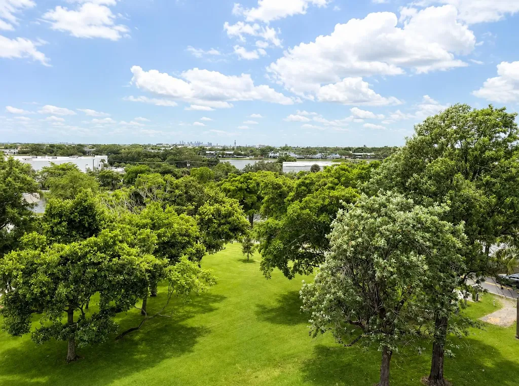 3300 N Palm Aire Drive Pompano Beach FL 33069