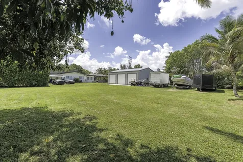 11821 NW 6th Court Plantation FL 33325