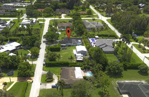 11821 NW 6th Court Plantation FL 33325