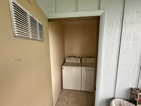 811 Flanders Q Delray Beach FL 33484